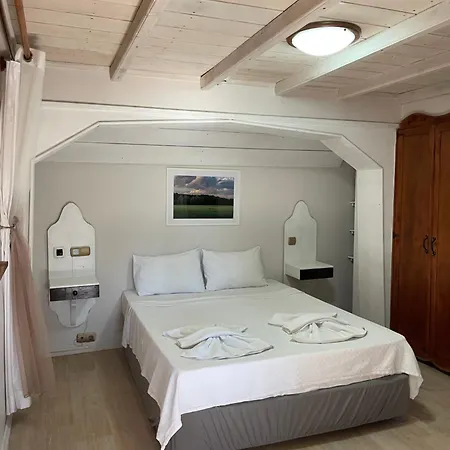 מלון Ata Boutique Altinyunus