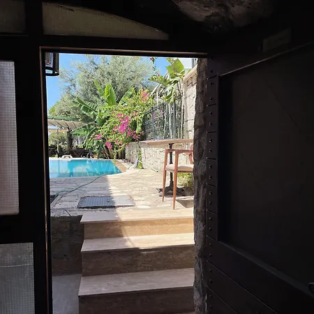 Ata Boutique מלון